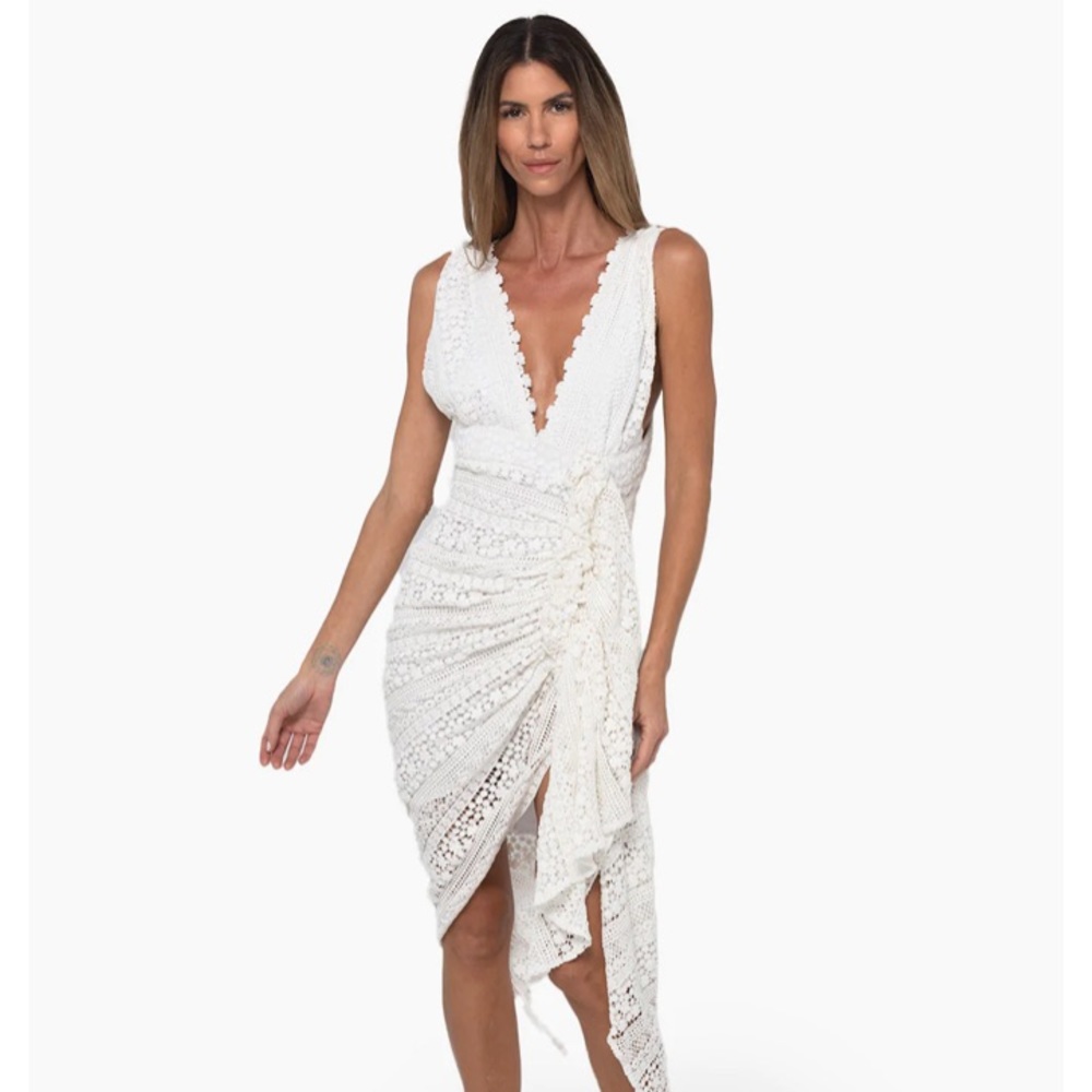 Just Bee Queen | White Lace Wrap Midi Dress | Gorgeous!